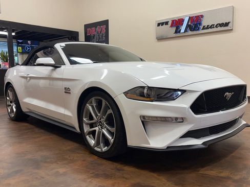 Used 2020 Ford Mustang GT Premium w/ Equipment Group 401A RWD image 7