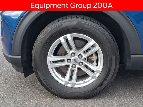 Used 2022 Ford Explorer XLT image 8