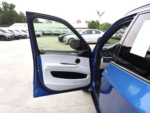 Used 2012 BMW X5 M AWD/4WD image 44