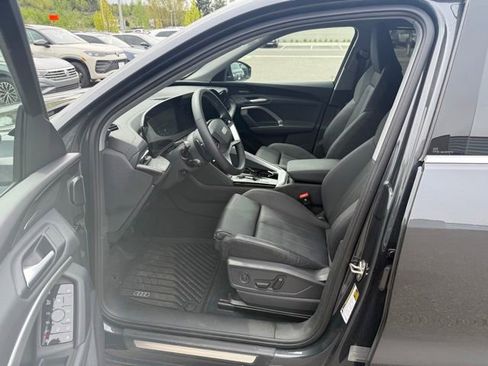 Used 2025 Audi Q5 Premium Plus AWD/4WD image 6