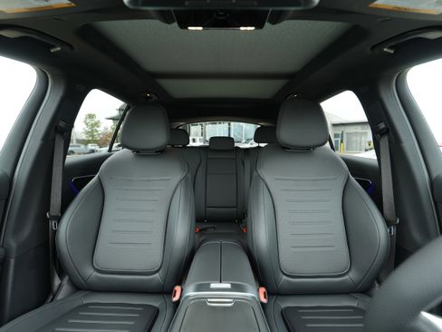 New 2026 Mercedes-Benz GLC 300 4MATIC image 31