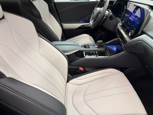 New 2026 Lexus TX 500h AWD image 11