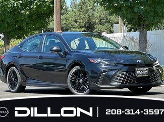 Used 2025 Toyota Camry SE FWD video 2