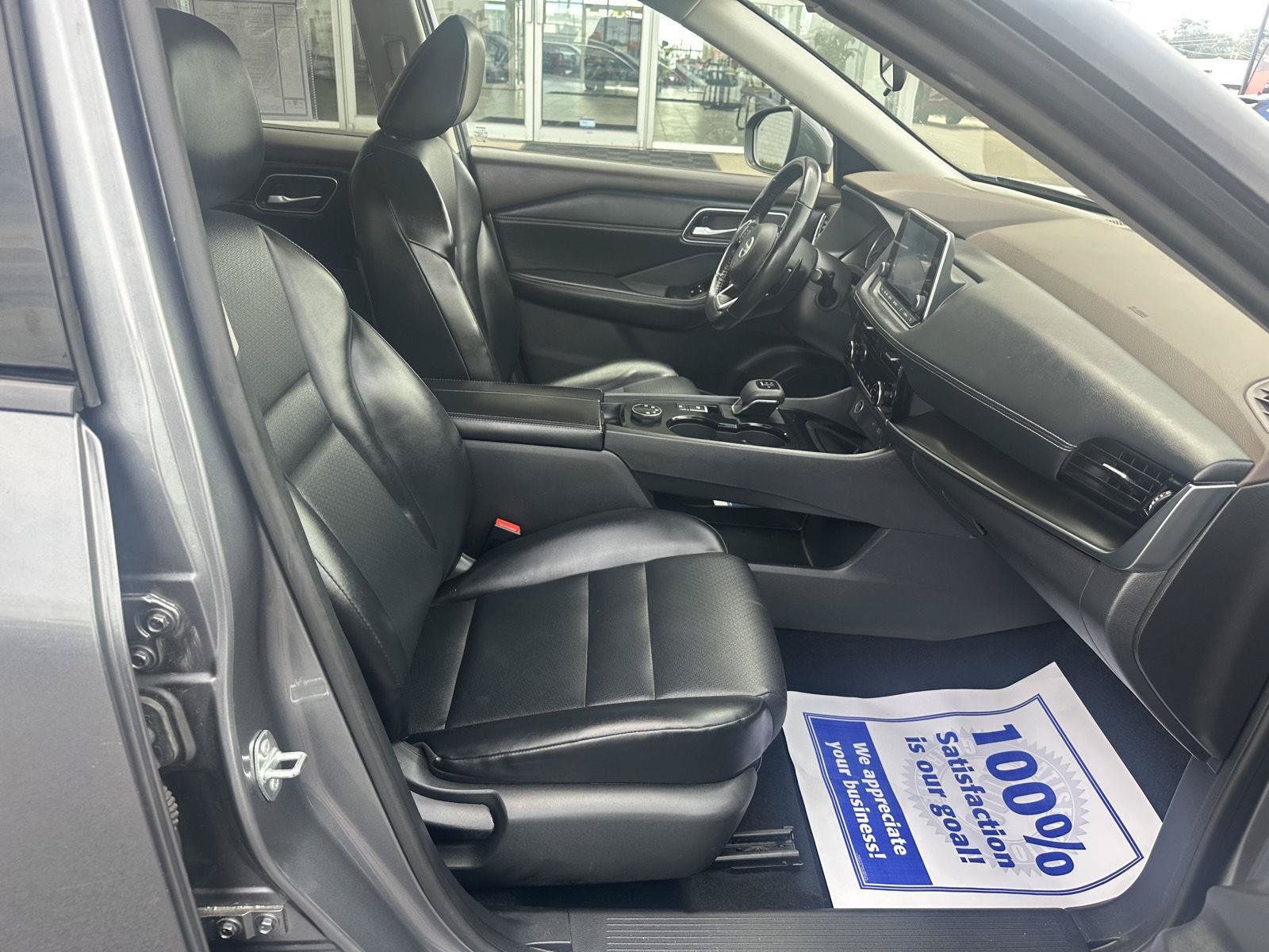 Used 2021 Nissan Rogue SV w/ Premium Package AWD/4WD image 23