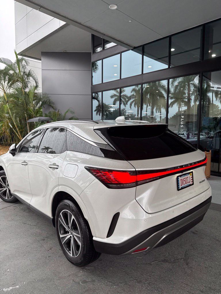 Used 2025 Lexus RX 350 Premium FWD image 5