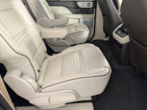 Used 2021 Lincoln Navigator L Black Label image 33