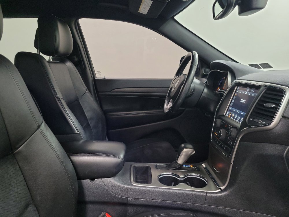 Used 2018 Jeep Grand Cherokee Altitude AWD/4WD image 21