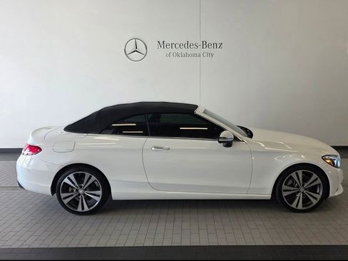 Used 2017 Mercedes-Benz C 300 4MATIC Cabriolet image 4
