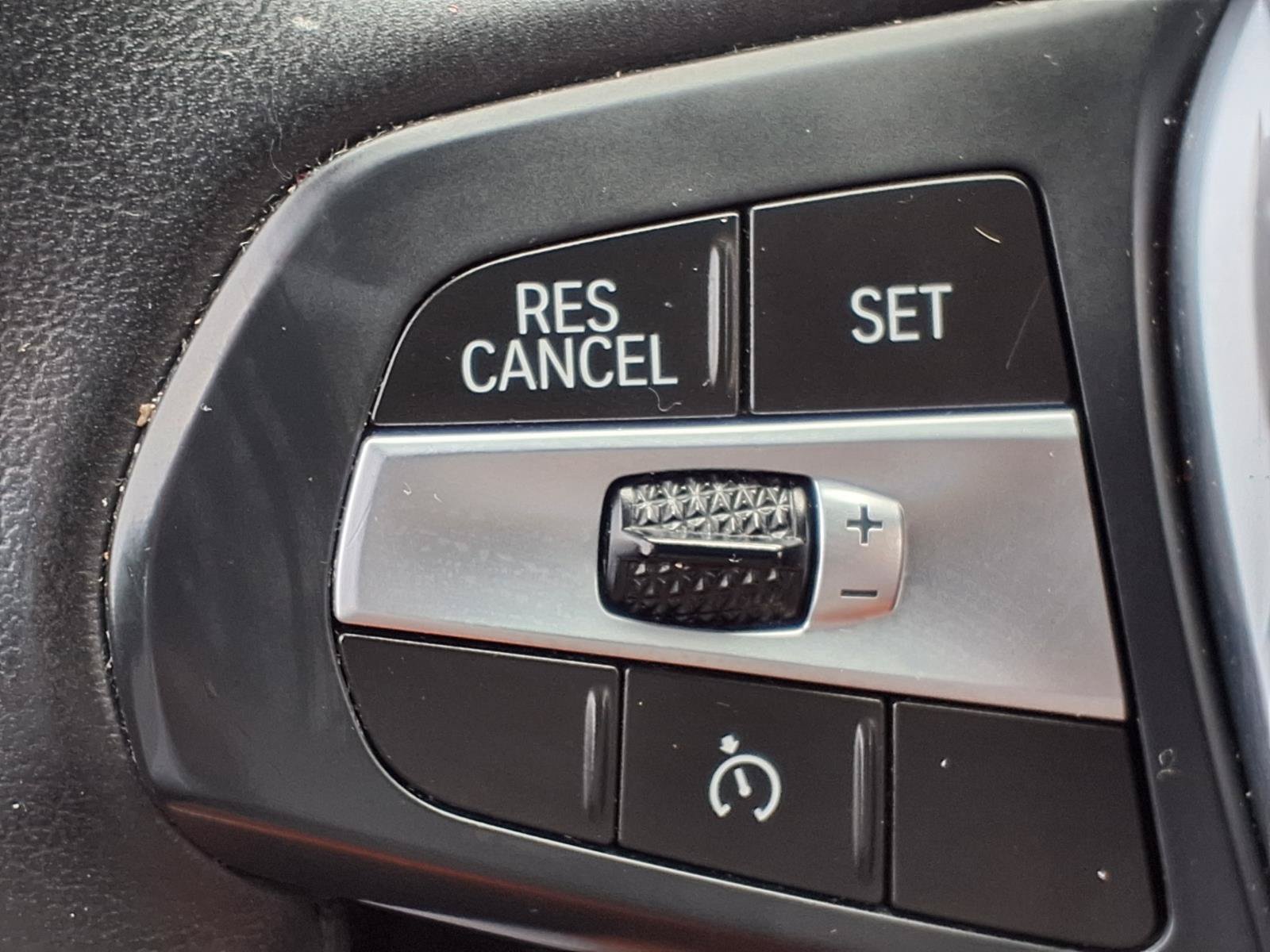 Used 2020 BMW X4 xDrive30i AWD/4WD image 16
