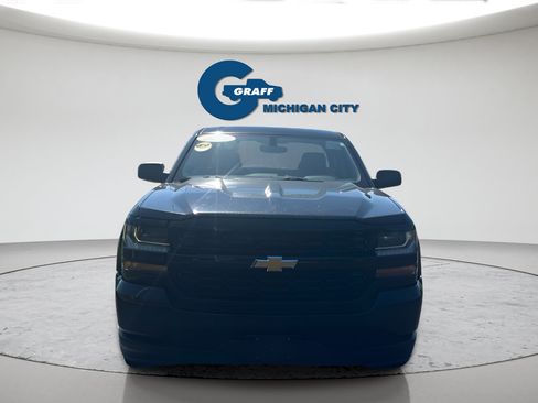 Used 2016 Chevrolet Silverado 1500 Custom w/ Custom Convenience Package AWD/4WD image 8