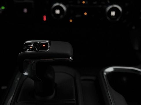 New 2026 GMC Sierra 1500 SLT image 20