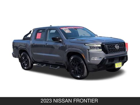 Certified 2023 Nissan Frontier SV w/ Midnight Edition Package RWD image 2