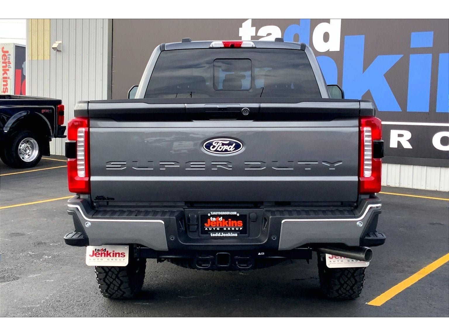New 2027 Ford F350 XLT w/ XLT Premium Package AWD/4WD image 4