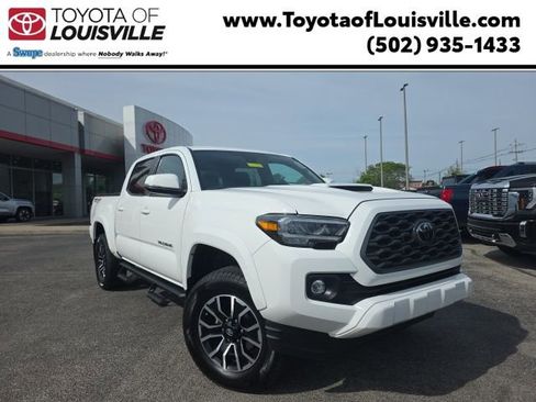 Used 2020 Toyota Tacoma TRD Sport w/ Technology Package AWD/4WD image 1