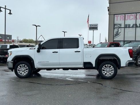 Used 2023 GMC Sierra 3500 Pro w/ Convenience Package AWD/4WD image 3