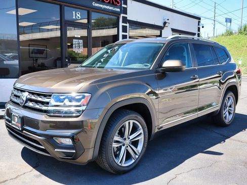 Used 2019 Volkswagen Atlas SE AWD/4WD image 2