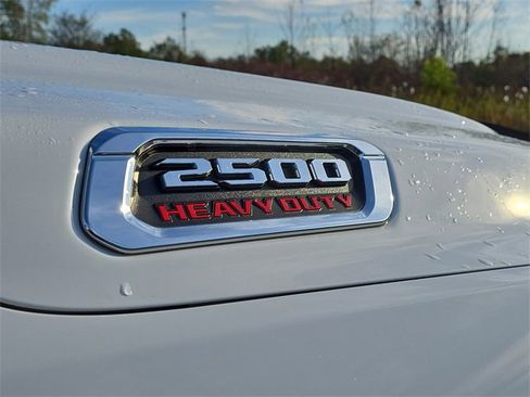 Certified 2019 RAM 2500 Tradesman image 6