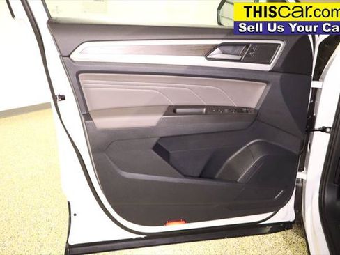 Used 2022 Volkswagen Atlas SE FWD image 31