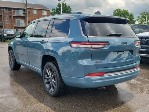 New 2026 Jeep Grand Cherokee L Limited AWD/4WD image 3