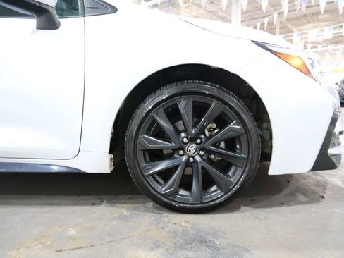 Used 2024 Toyota Corolla SE image 14