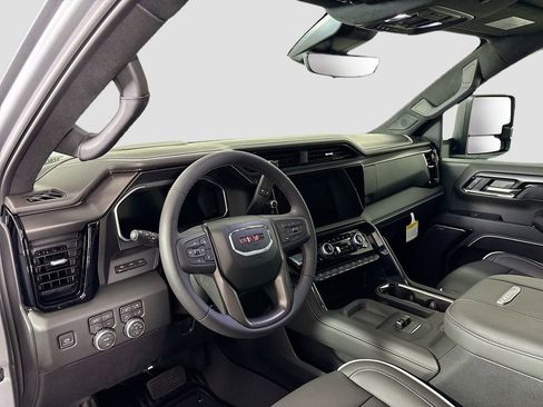 New 2026 GMC Sierra 2500 AT4X AWD/4WD image 9