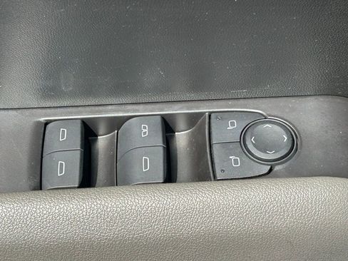 Used 2024 Chevrolet Colorado ZR2 w/ Safety Package image 31