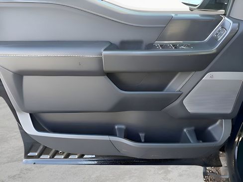 Used 2024 Ford F150 Lariat image 12