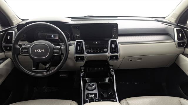 Used 2022 Kia Sorento SX AWD/4WD image 24