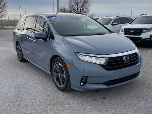 Used 2023 Honda Odyssey Elite image 17