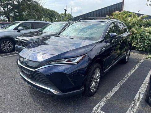 Certified 2021 Toyota Venza XLE w/ Softex Package AWD/4WD image 1