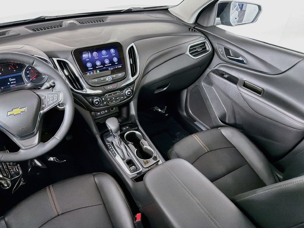 Used 2024 Chevrolet Equinox Premier AWD/4WD image 22