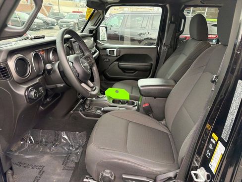 Certified 2023 Jeep Wrangler Sport S image 4