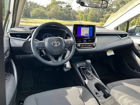 Certified 2026 Toyota Corolla LE FWD image 12