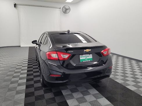 Used 2018 Chevrolet Cruze LS FWD image 6
