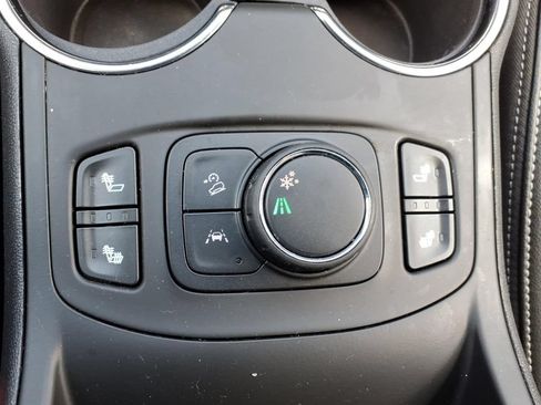 Used 2023 GMC Terrain SLT FWD image 29