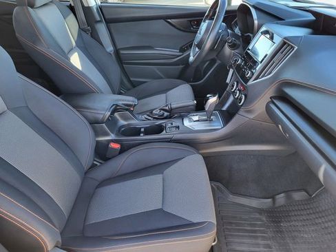 Used 2023 Subaru Crosstrek 2.0i Premium image 21
