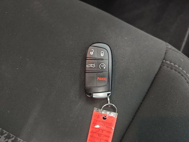 Used 2019 Dodge Charger Scat Pack w/ Navigation & Travel Group RWD image 27