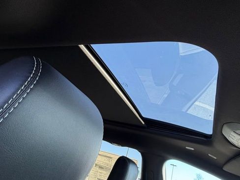 New 2026 Chrysler Pacifica Select w/ S Appearance Package FWD image 26