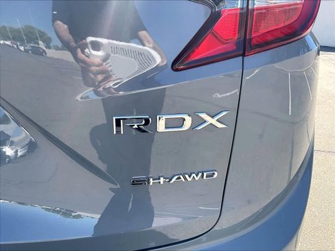 Used 2025 Acura RDX A-Spec image 11
