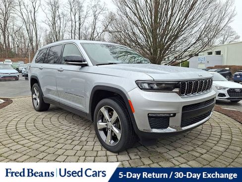 Used 2021 Jeep Grand Cherokee L Limited image 1