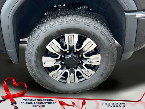 New 2025 GMC Sierra 2500 Denali w/ Denali Reserve Package image 38