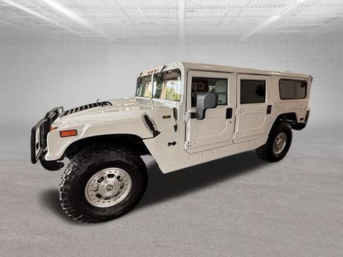 Used 2003 HUMMER H1 4-Door Wagon AWD/4WD image 4