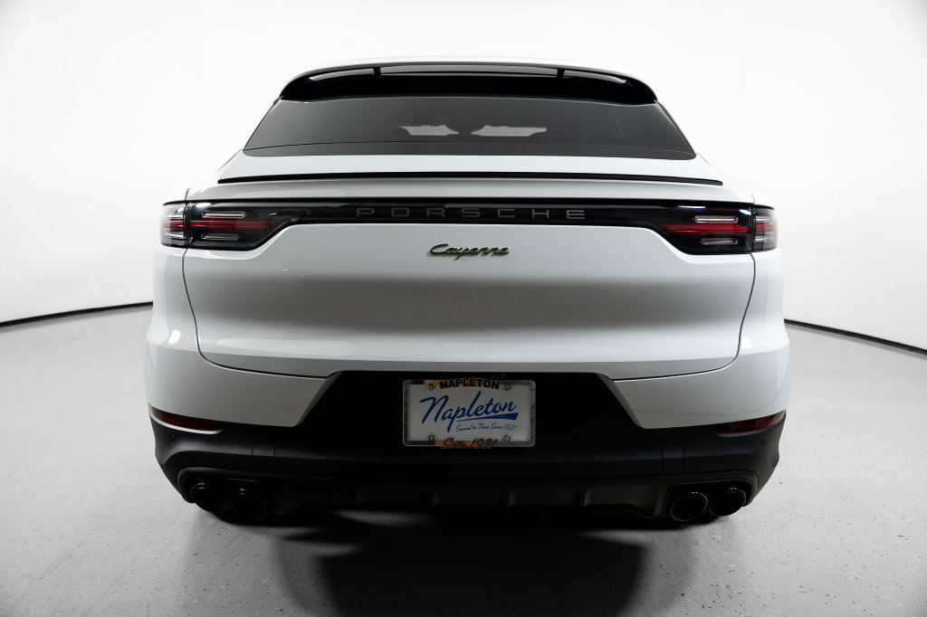 Used 2023 Porsche Cayenne Coupe AWD/4WD image 11