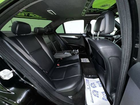 Used 2013 Mercedes-Benz C 300 4MATIC Sedan image 28