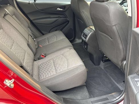 Used 2018 Chevrolet Equinox LT FWD image 28