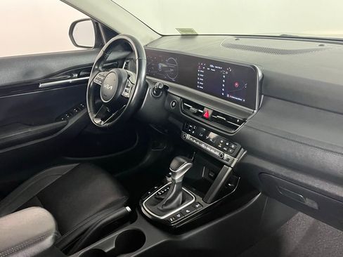 Used 2025 Kia Seltos EX AWD/4WD image 35