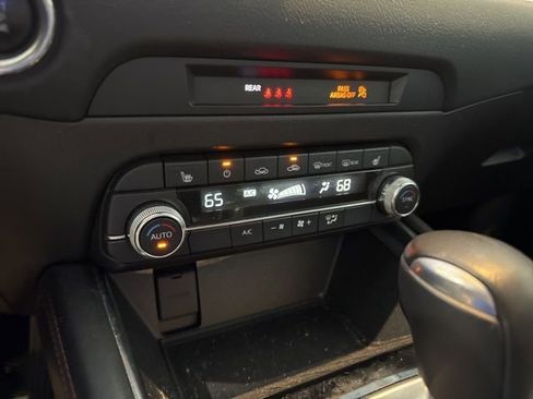 Used 2024 MAZDA CX-5 Carbon Edition AWD/4WD image 16