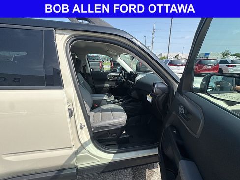 Used 2025 Ford Bronco Sport Badlands AWD/4WD image 15
