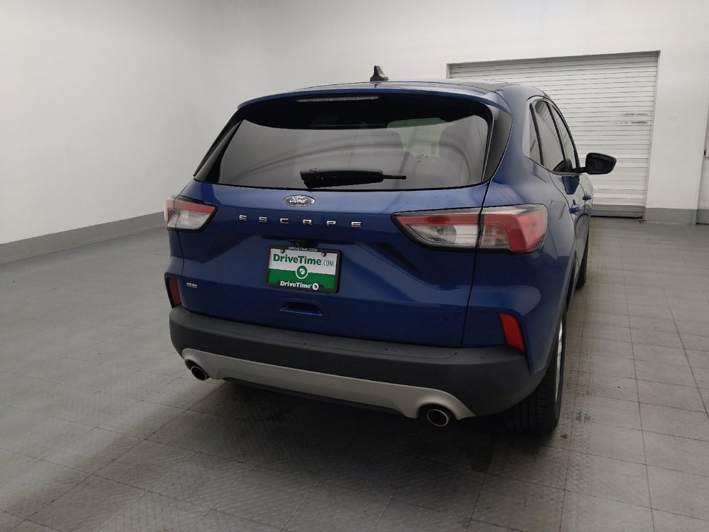 Used 2022 Ford Escape SE w/ Cold Weather Package FWD image 7