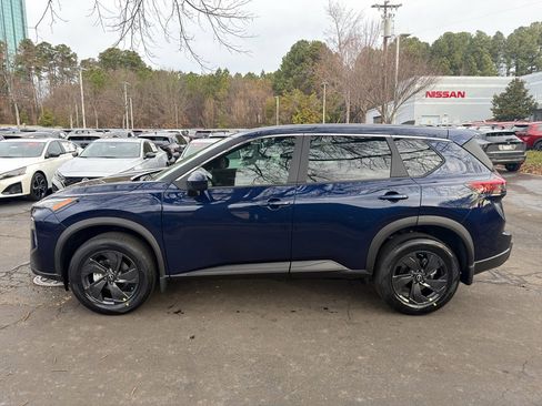 New 2026 Nissan Rogue SV image 4